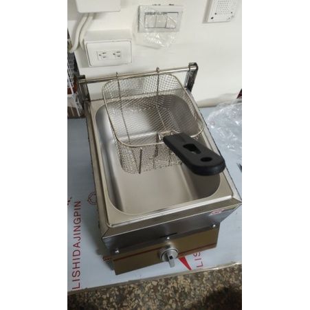 瓦斯油炸機細節1